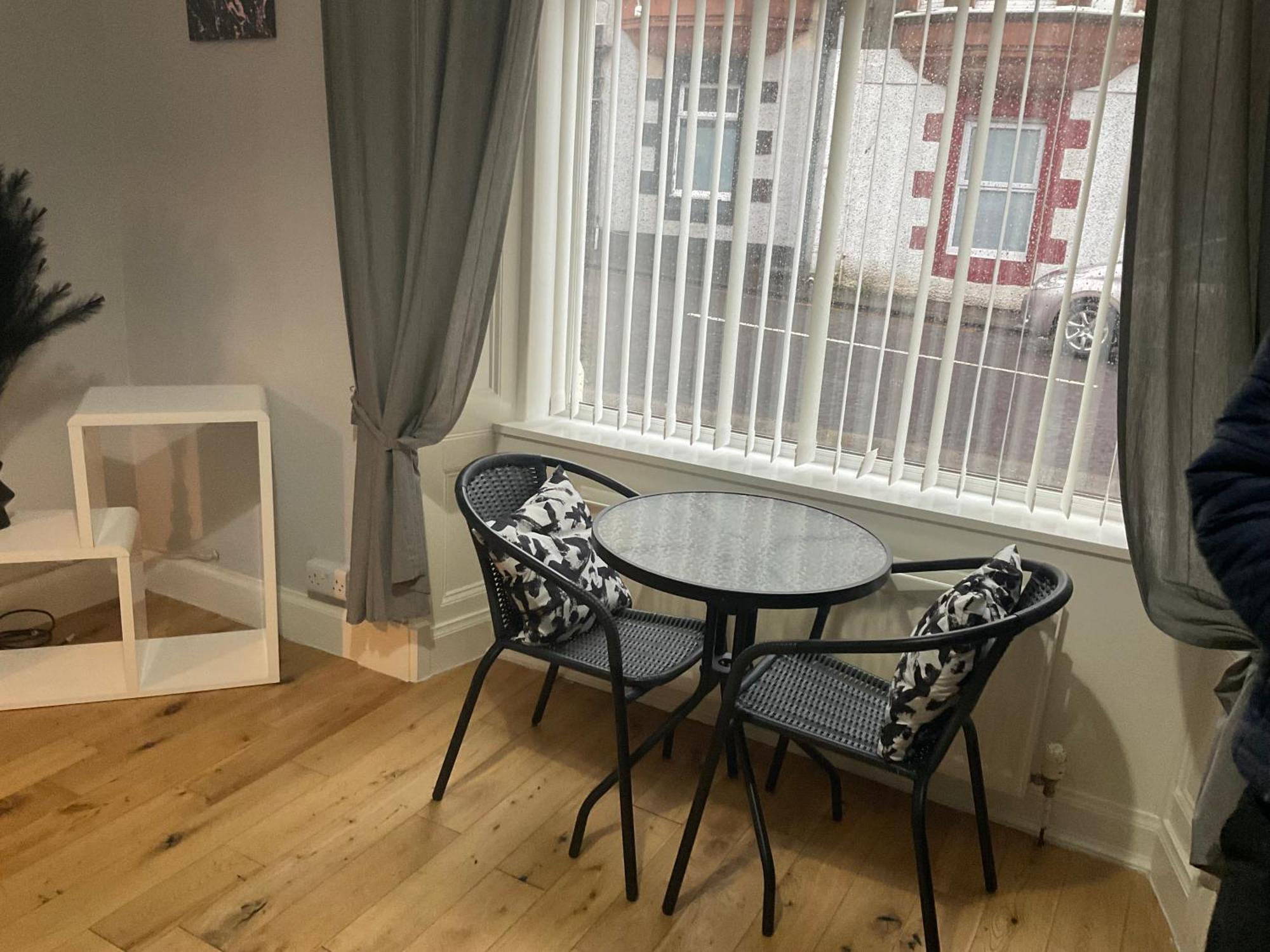 Ferienwohnung 105 Nelson Str Ground Right Largs Exterior foto